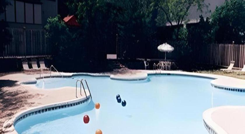 קינג אוף פרוסיה Valley Forge Casino Resort מראה חיצוני תמונה