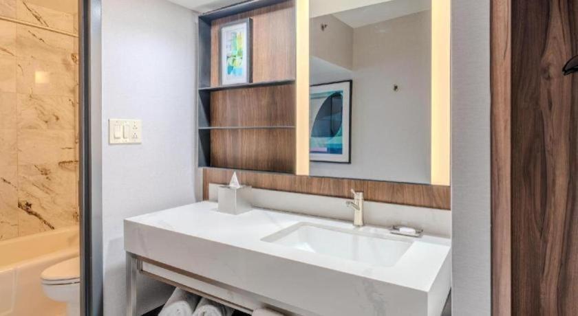 קינג אוף פרוסיה Valley Forge Casino Resort מראה חיצוני תמונה