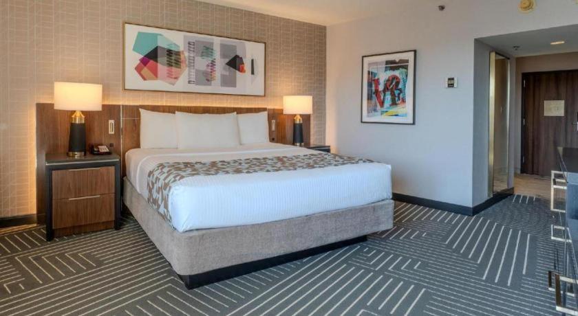 קינג אוף פרוסיה Valley Forge Casino Resort מראה חיצוני תמונה